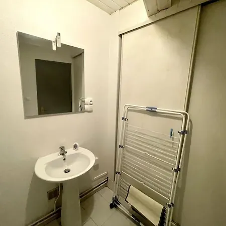 Studio Confortable Dans Le Centre De Douai Exterior photo